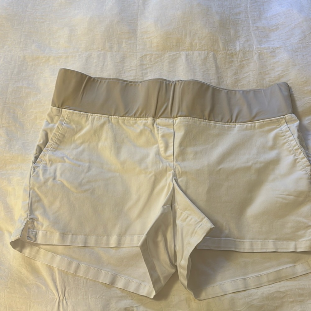 LOFT white maternity shorts